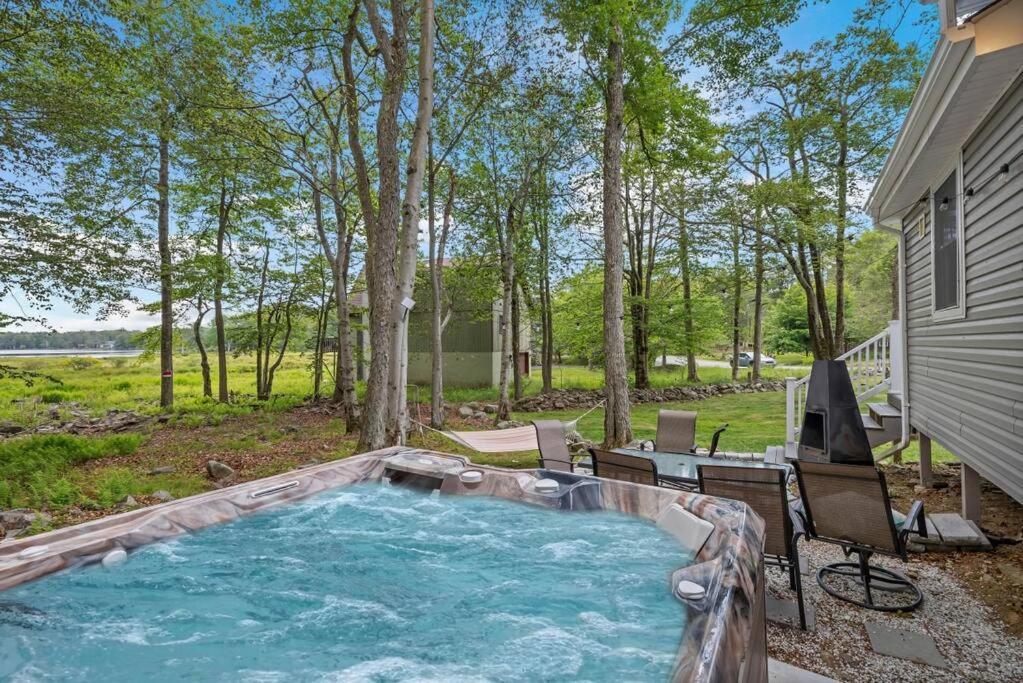 Dresser Point - Hot Tub Holiday home Tobyhanna